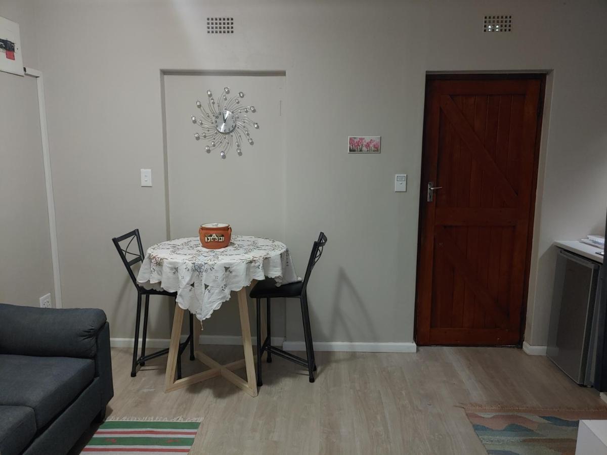 Terra Nova - Unit Esme Apartment *